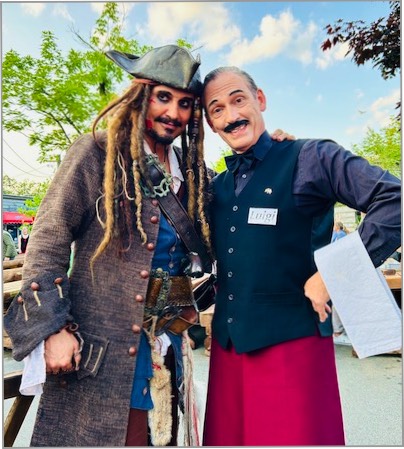 Comedy-Kellner im Zoo von Hannover